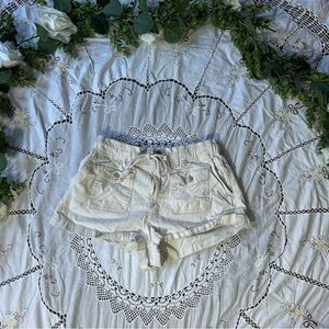 Almost Famous white shorts with front button pockets